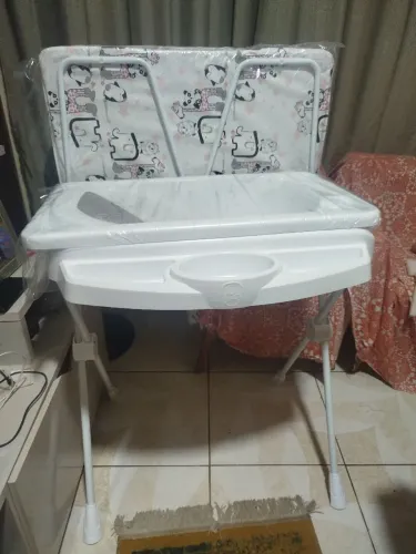 Banheira com suporte e trocador NOVA zero na caixa.