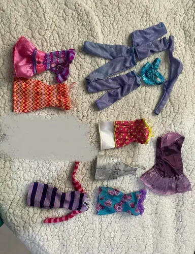 Roupas para Barbie
