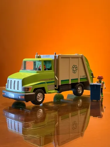 PLAYMOBIL CAMINHÃO DE RECICLAGEM