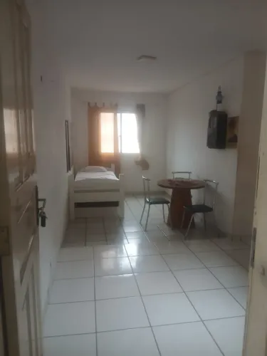 Apartamento mobiliado de 2 quartos para alugar
