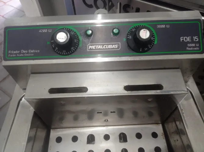 Fritadeira elétrica zona fria Metalcubas