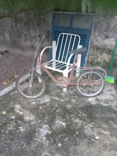 Bicicleta antiga.