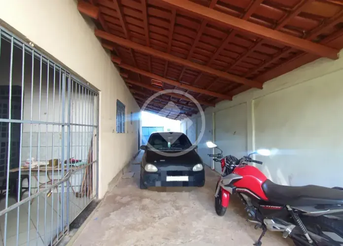Excelente Casa de 2 quartos sendo 1 suíte. Localizada em uma das regiões com alto potencia