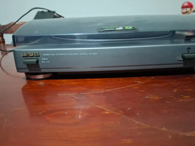 Toca discos Aiwa Px-E850LH