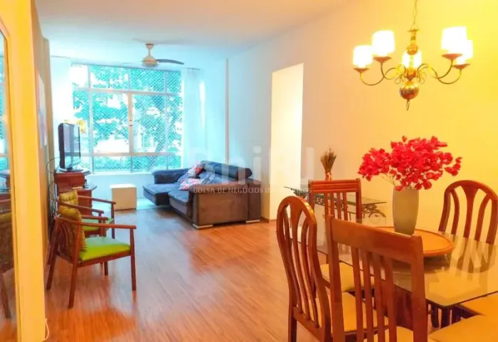 ARPOADOR VENDO EXCELENTE APARTAMENTO COM 3 QUARTOS, VAGA, AREA EXTERNA, RIO DE JANEIRO-RJ