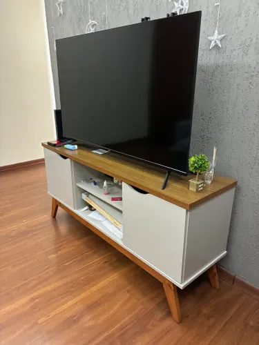 Rack de sala em ótimo estado
