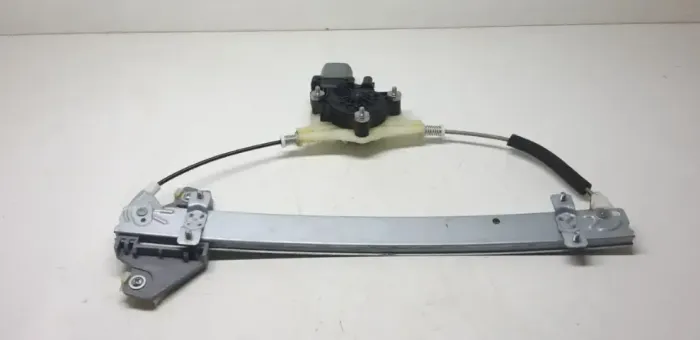 Maquina De Vidro Dianteira Esquerda Hyundai Hb20 2013/2016 (Usado)