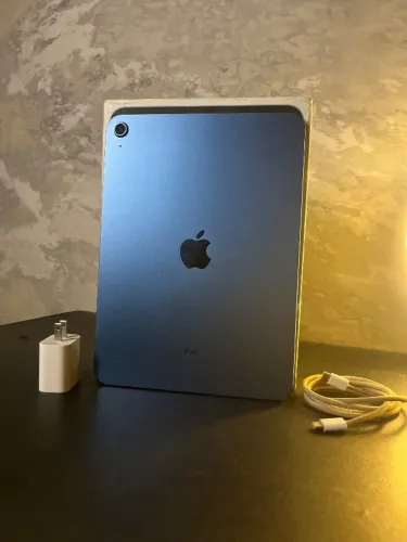 IPad 10 com caixa + película e carregador