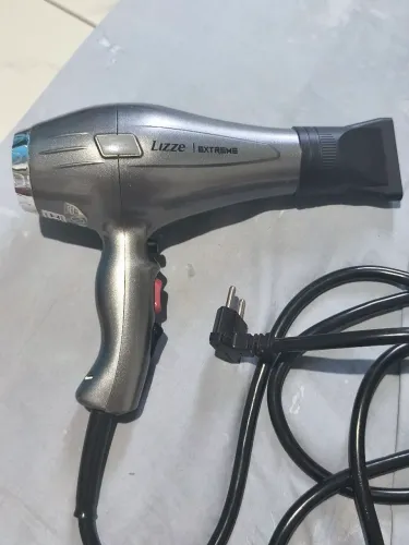 secador lizze 2400w de potência 220v