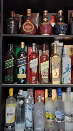 Coleção de Whiskies - 70 Garrafas para Colecionadores