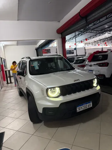 Jeep Renegade Sport T270 1.3 TB 4X2 Flex Aut. 2024