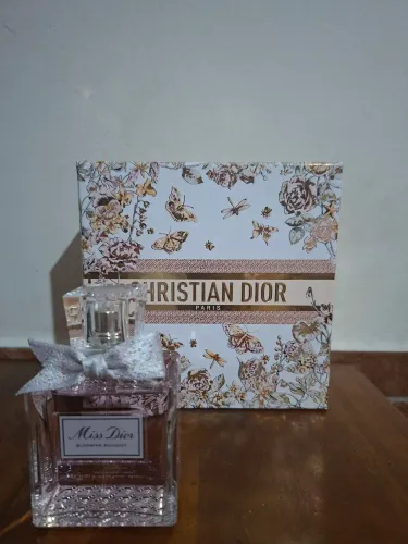 Desapego - Miss Dior Blooming Bouquet - 50 ml original