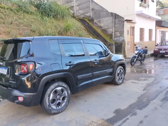 Jeep Renegade Sport 1.8 4X2 Flex 16V Aut. 2016