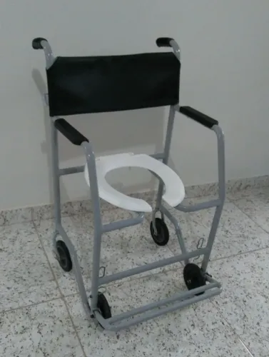 Cadeira Higiênica Obeso ( Novinha )
