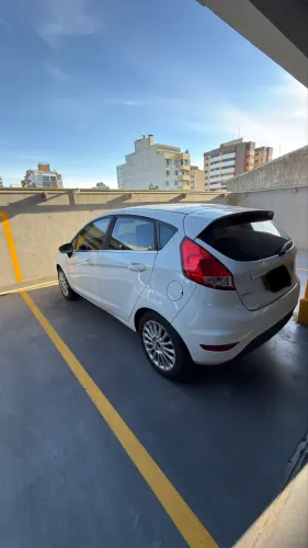 Ford Fiesta Tit./tit.plus 1.6 16V Flex Aut. 2014