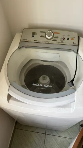 Máquina de lavar com defeito 