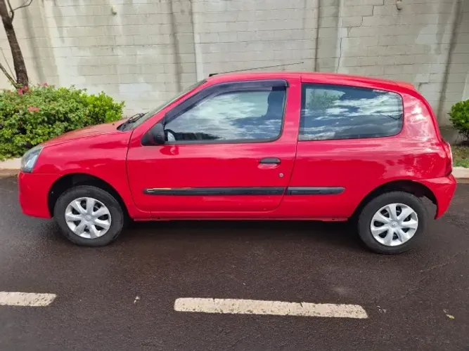 Renault Clio Authentique 1.0/1.0 Hi-power 16V 3P 2015