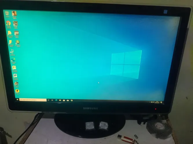 23 polegadas com HDMI $280,00