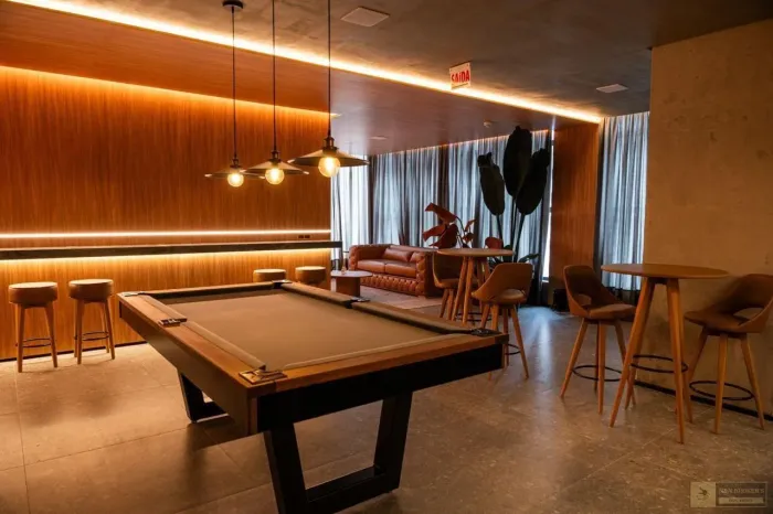 Apartamento para Venda em Balneário Camboriú, Centro, 4 dormitórios, 4 suítes, 5 banheiros