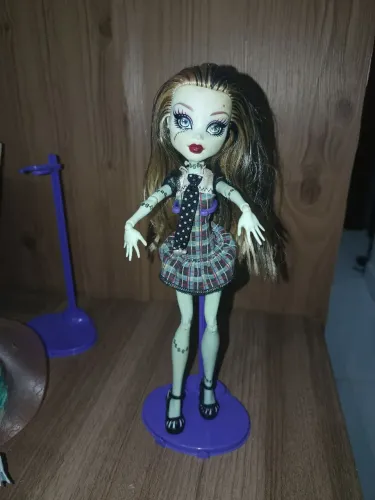 Frankie Basica Monster High 