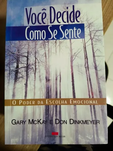 Livro - Você decide como se sente - com grifos