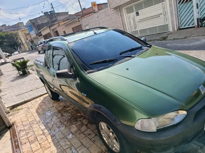 Fiat Strada Working 1.5 MPI 8V CE (álcool) 2000