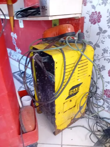 Maquina de solda R250A. Bivolt