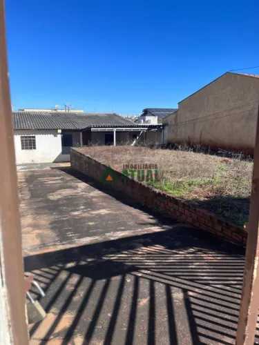 CASA COM 1 QUARTO A VENDA NA REGIÃO NORTE DE LONDRINA.