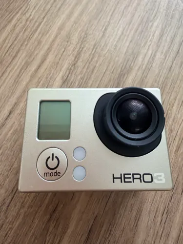 GoPro Hero3 com Tripe original e Caixa de Agua e Suportes