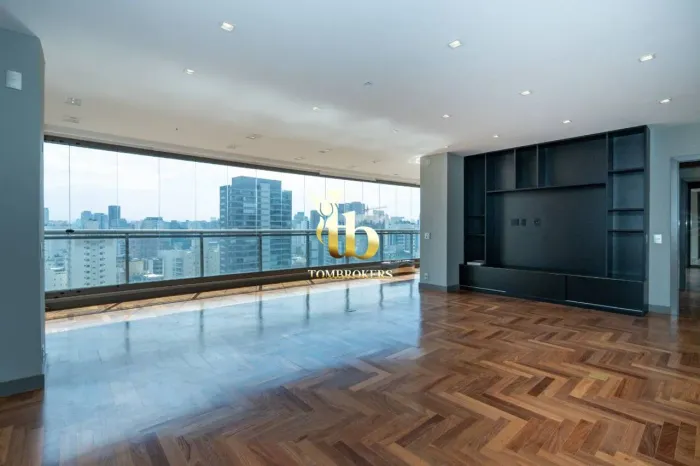 Apartamento com 2 dormitórios à venda, 134 m² por R$ 3.400.000,00 - Itaim Bibi - São Paulo
