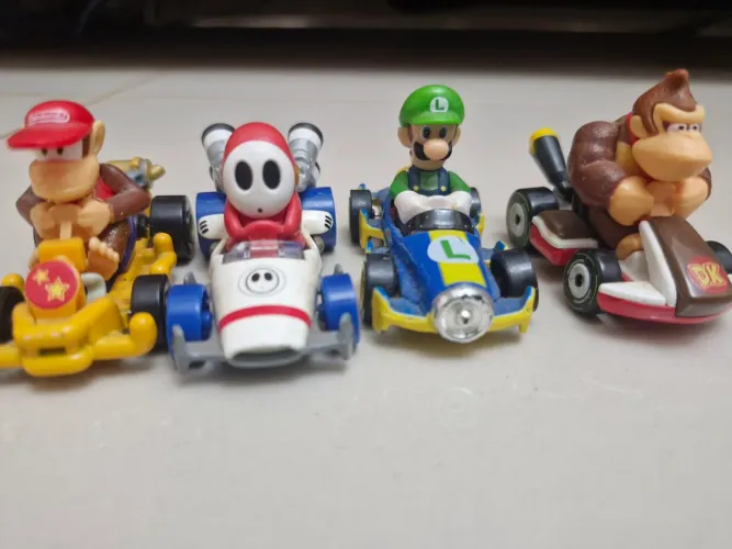 Kit Carrinhos Hot Wheels Mario Kart - carrinhos de Metal