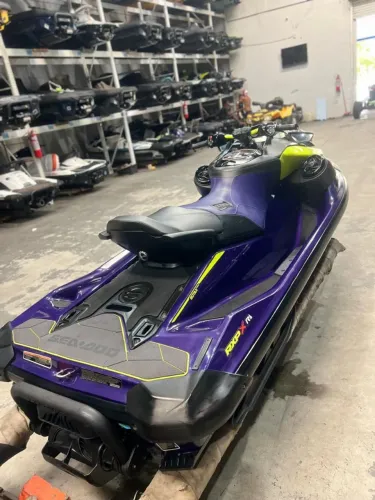 Jet-ski Sea-Doo RXP 300 RS