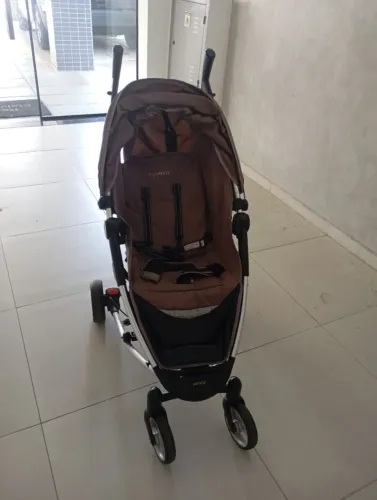 Carrinho de bebê 