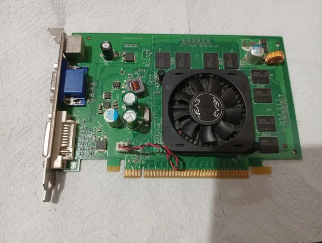 evga nvidia geforce 8500 gt 512mb (funcionando)