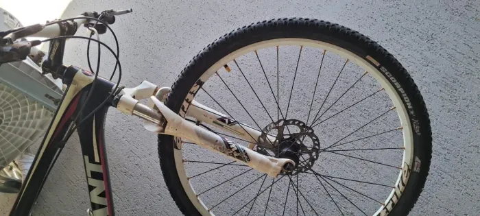 Bicicleta aro 26