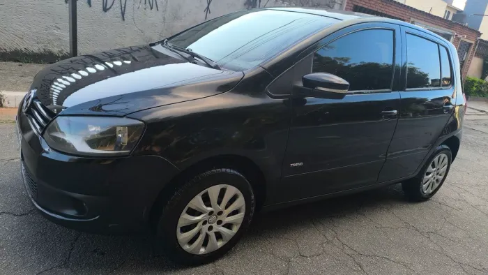 Volkswagen Fox 1.6 MI Total Flex 8V 5P 2013
