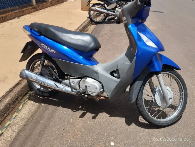 Vendo uma moto biz