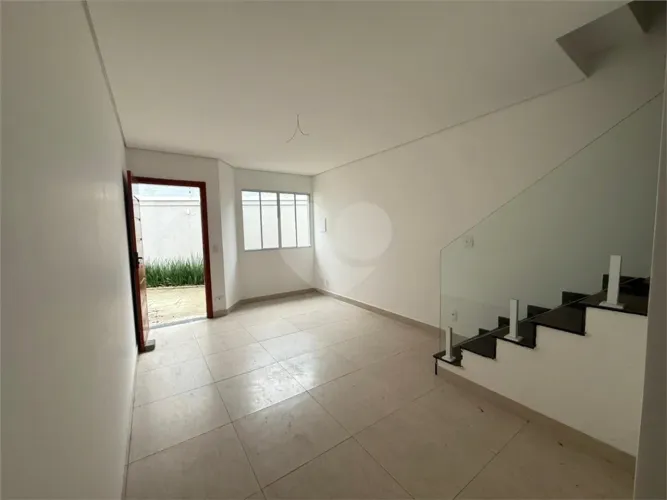 Condomínio com 2 quartos à venda em Jaçanã - SP