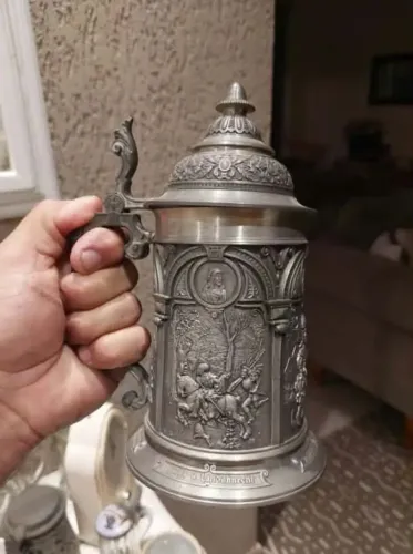 Caneca antiga rara de estanho WMF