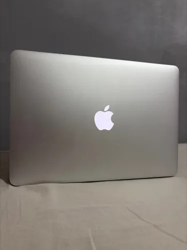 MacBook Air 13 2017 - i5 8GB 256GB - Impecável + Caixa Original