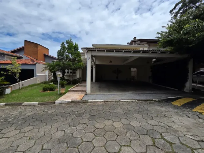 Casa de Alto Padrão à Venda  Condomínio Vianna Ville | Granja Viana