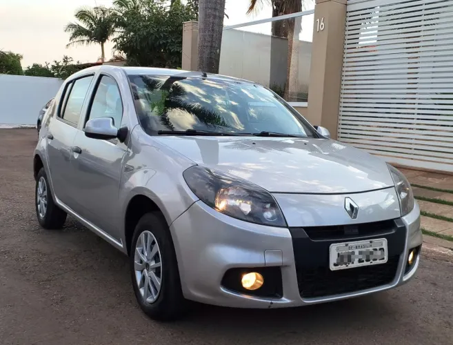 Renault Sandero Expression Hi-flex 1.0 16V 5P 2014