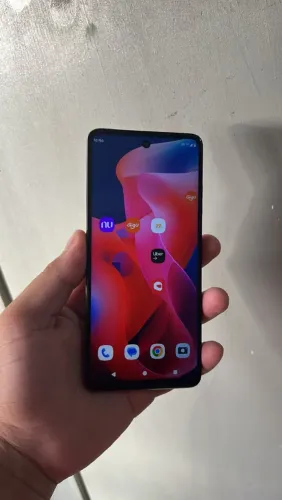 Moto G24 128GB - Impecável / Estado de Novo