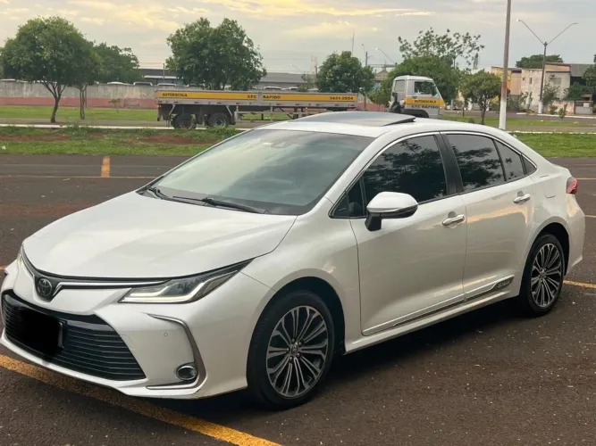 Toyota Corolla Altis 2.0 Flex 16V Aut. 2023