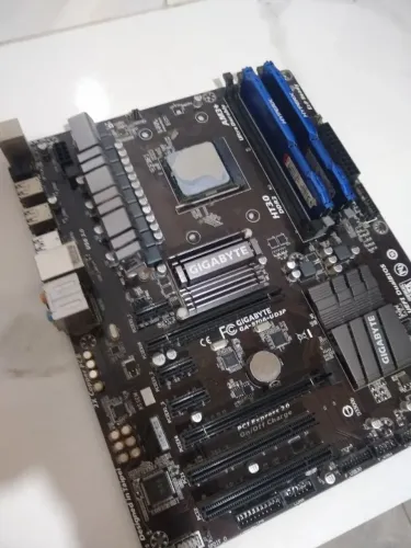 Kit FX 8300 16GB ram