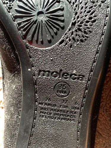 Sapatilha moleca