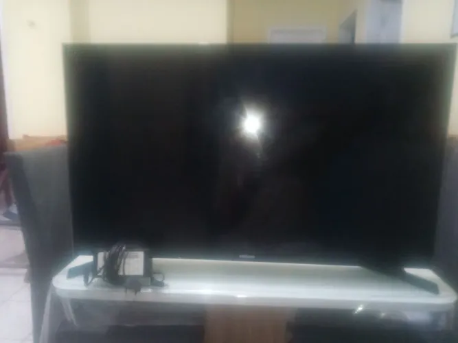 Tv Samsung 32 polegadas smart sem imagem e sem som