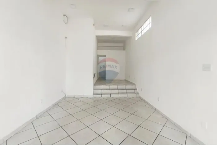 PONTO COMERCIAL PARA LOCAÇÃO-CENTRO MOGI MIRIM SP.