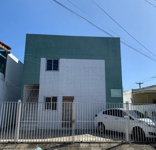 6 APTOS - PREDIO INTEIRO