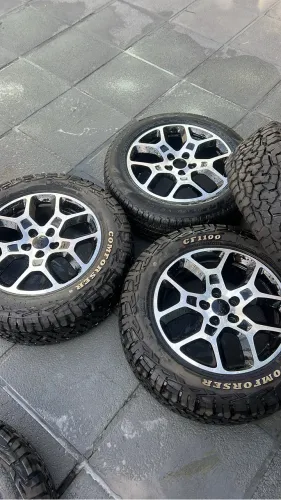 Rodas originais Renegade aro 17